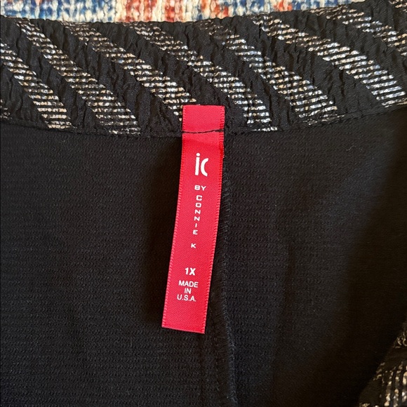 IC Collection by Connie K Silver/Black Metallic Zip Jacket SZ 1X EUC - Picture 3 of 5